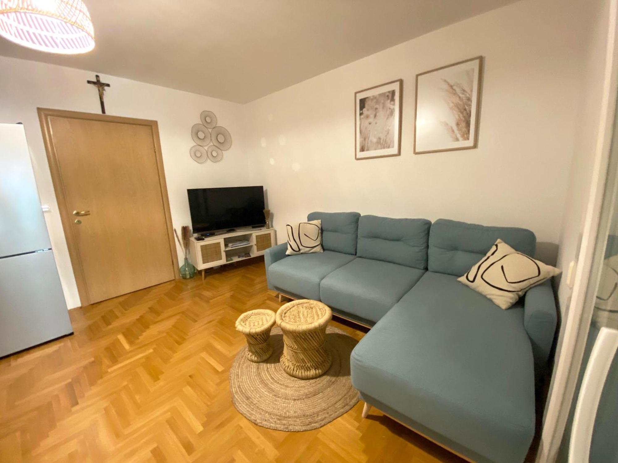Apartment Dalmatino Baška Voda Buitenkant foto