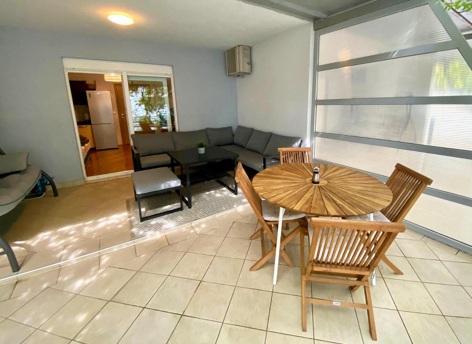Apartment Dalmatino Baška Voda Buitenkant foto
